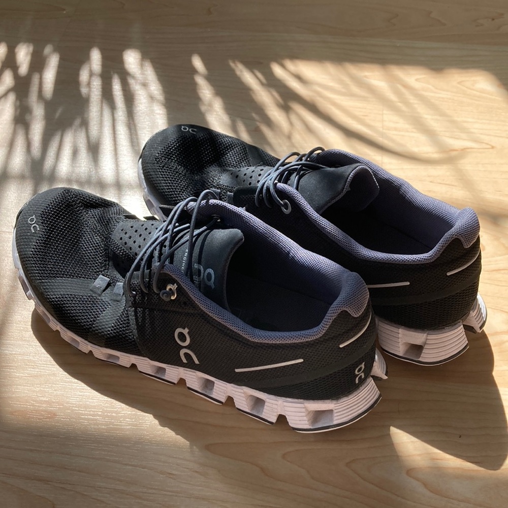 On-Cloud Women’s Running Shoes